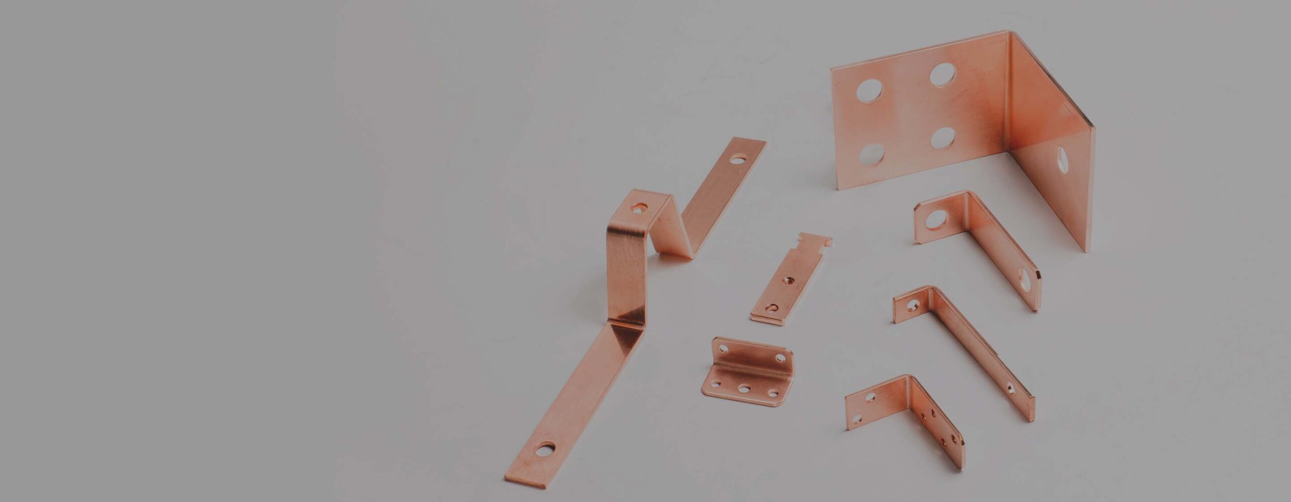 銅ブスバーとは